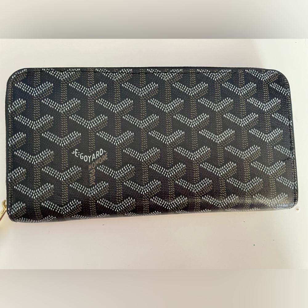 zip wallet luxury alternative